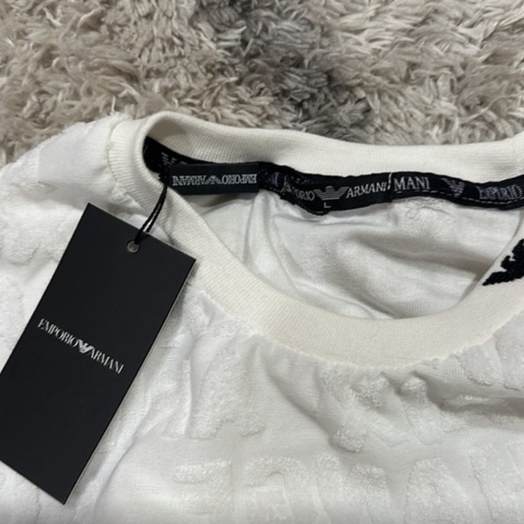 Emporio Armani Long Sleeve - Picture 2 of 3